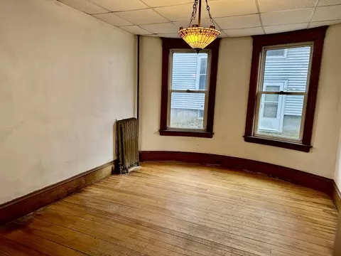8 Ferdinand St, Worcester, MA 01603 photo 8