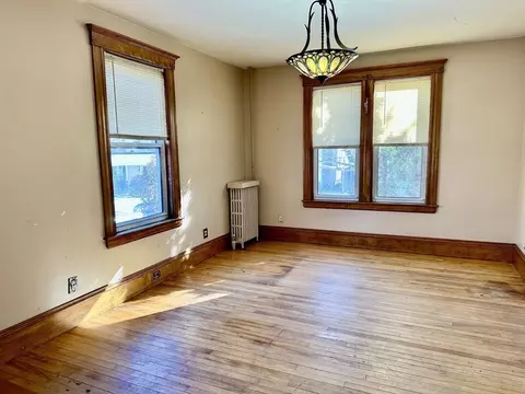 8 Ferdinand St, Worcester, MA 01603 photo 13