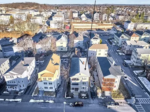 35 Arthur St, Worcester, MA 01604 photo 40