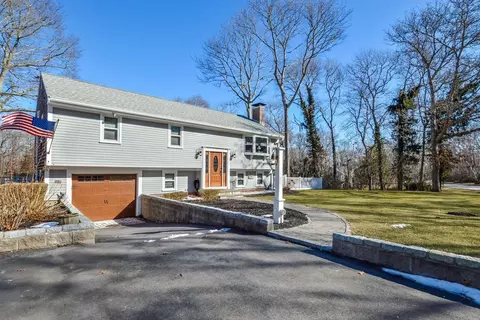 17 Sea Mdw, Sandwich, MA 02563