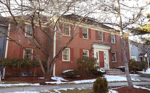 47 Collins St #108, Danvers, MA 01923