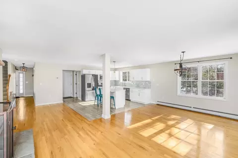Living - 532 Forest St, Methuen, MA 01844 photo 2 of 2