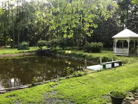 Exterior - 532 Forest St, Methuen, MA 01844 photo 9 of 9
