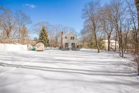 Exterior - 532 Forest St, Methuen, MA 01844 photo 2 of 9