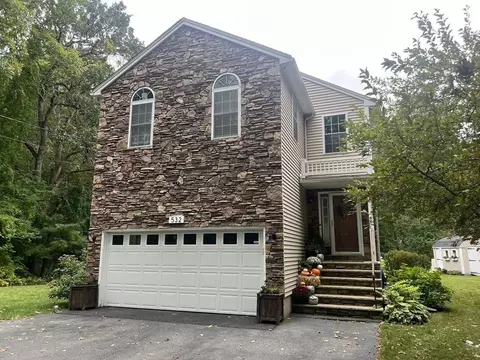 Exterior - 532 Forest St, Methuen, MA 01844 photo 8 of 9