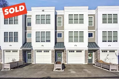 48 Central Ave #5, Ayer, MA 01432