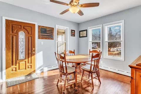 22 Berger St, Chicopee, MA 01020 photo 14