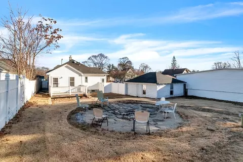 22 Berger St, Chicopee, MA 01020 photo 40