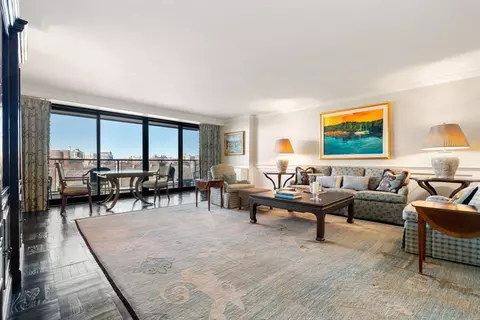 180 Beacon St #7G, Boston, MA 02116