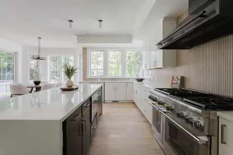 559 Greendale Ave, Needham, MA 02492 photo 8