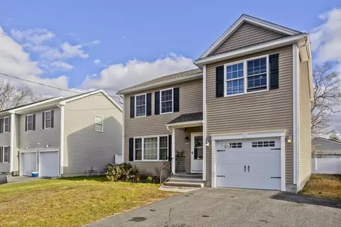 Exterior - 209 Morton St, Springfield, MA 01119 photo 3 of 7
