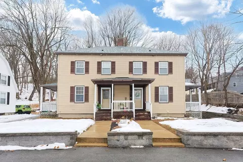 48-50 Overland St, Fitchburg, MA 01420