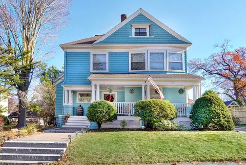 12 Willard St, Newton, MA 02458