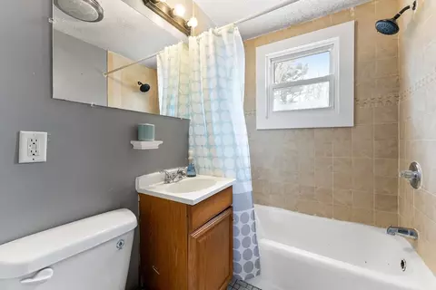 154 Packard Ave, Springfield, MA 01118 photo 9