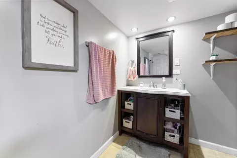154 Packard Ave, Springfield, MA 01118 photo 24