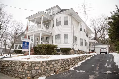 6 Philip St, Haverhill, MA 01830