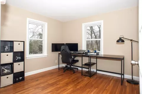 34 Ivernia Rd, Worcester, MA 01606 photo 16