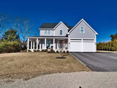 119 Wilson St, Dartmouth, MA 02748
