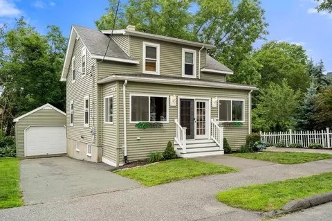 15 Bayview Ave, Danvers, MA 01923