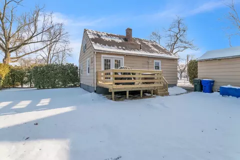Exterior - 150 Lang St, Springfield, MA 01104 photo 5 of 5