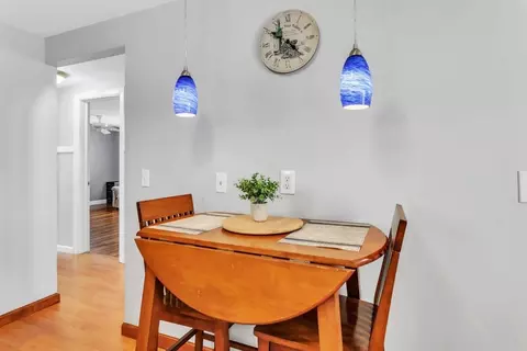 Dining - 150 Lang St, Springfield, MA 01104 photo 1 of 1