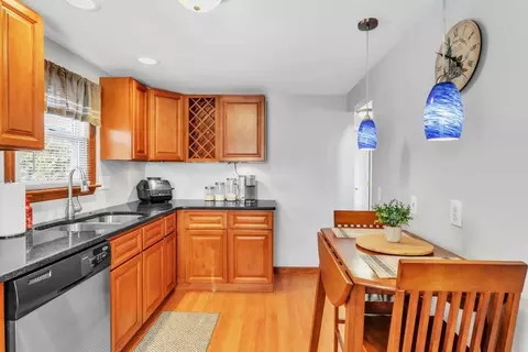 Kitchen - 150 Lang St, Springfield, MA 01104 photo 2 of 3
