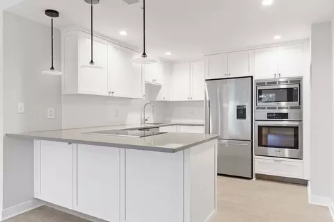 14 Concord Ave #406, Cambridge, MA 02138