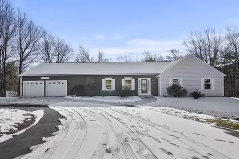 222 Granite St, Leominster, MA 01453