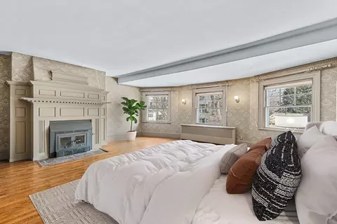 27 Irving St, Brookline, MA 02445 photo 15