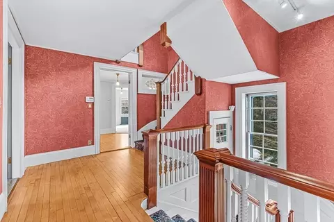 27 Irving St, Brookline, MA 02445 photo 11