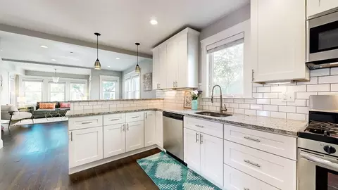 4446-4448 Washington St #1, Roslindale, MA 02131