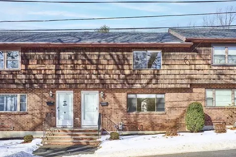 49 Lupine Rd #10, Andover, MA 01810