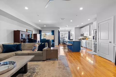 774 E 3rd St #3, Boston, MA 02127 photo 8