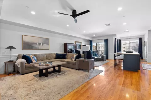 774 E 3rd St #3, Boston, MA 02127 photo 6