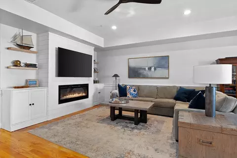 774 E 3rd St #3, Boston, MA 02127 photo 11