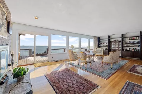 8 Stevens Rd, Marblehead, MA 01945 photo 5