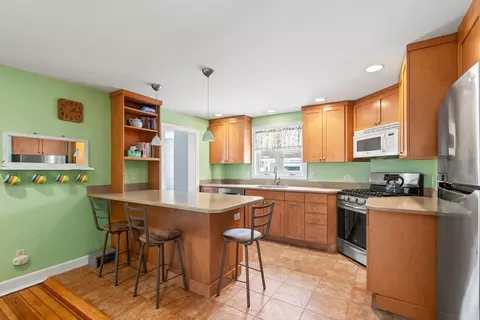 Kitchen - 7 Roosevelt St, Maynard, MA 01754 photo 4 of 4