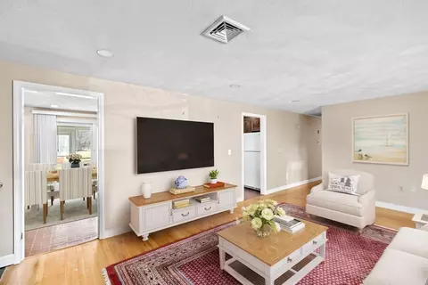 131 Free St, Hingham, MA 02043 photo 5