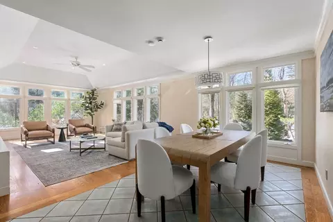 11 Trailside Rd, Weston, MA 02493 photo 18
