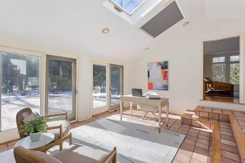11 Trailside Rd, Weston, MA 02493 photo 9