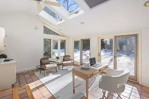 11 Trailside Rd, Weston, MA 02493 photo 8