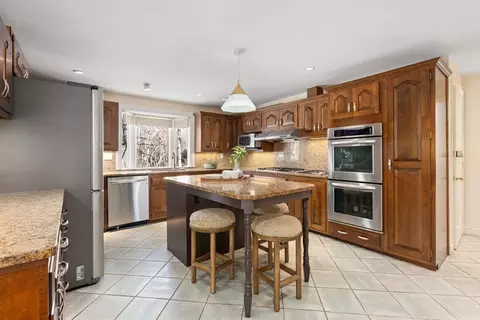 11 Trailside Rd, Weston, MA 02493 photo 13