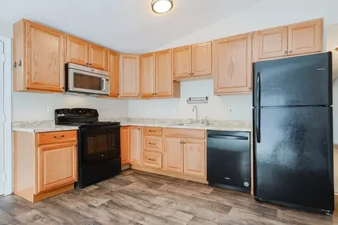 70 Cape Dr #8C, Mashpee, MA 02649 photo 3