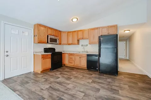 70 Cape Dr #8C, Mashpee, MA 02649 photo 4