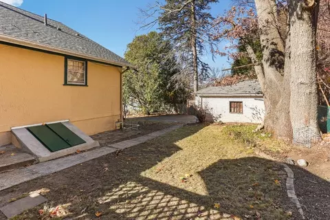Exterior - 34 Randolph Rd, Worcester, MA 01606 photo 5 of 8