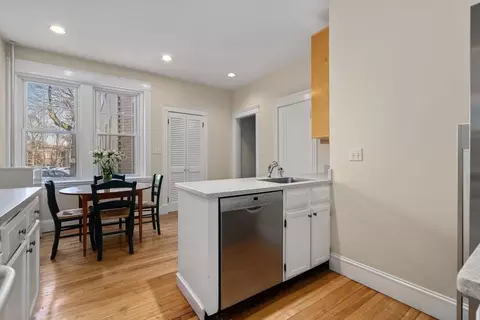 120 Sewall Ave #A, Brookline, MA 02445 photo 7