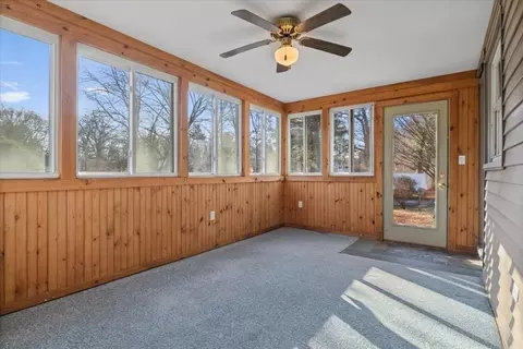 75 Bruce Rd, Walpole, MA 02081 photo 4
