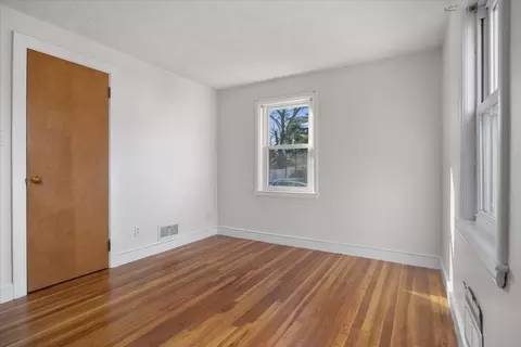 75 Bruce Rd, Walpole, MA 02081 photo 17