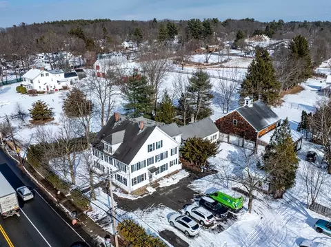 1095-1097 Main St, Haverhill, MA 01830