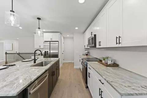 17 Nicols Way #17, Easthampton, MA 01027 photo 6